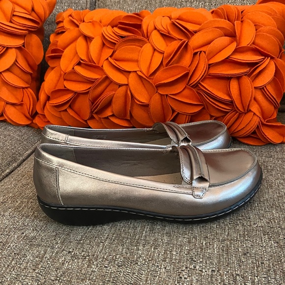 ultimate comfort collection clarks